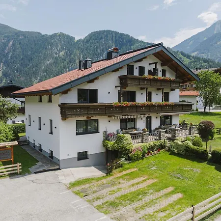 Kombi Edelweiss-enzian By Interhome * Mayrhofen