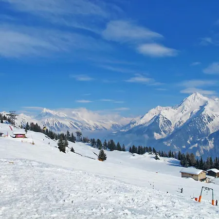 Kombi Edelweiss-enzian By Interhome Appartement Mayrhofen